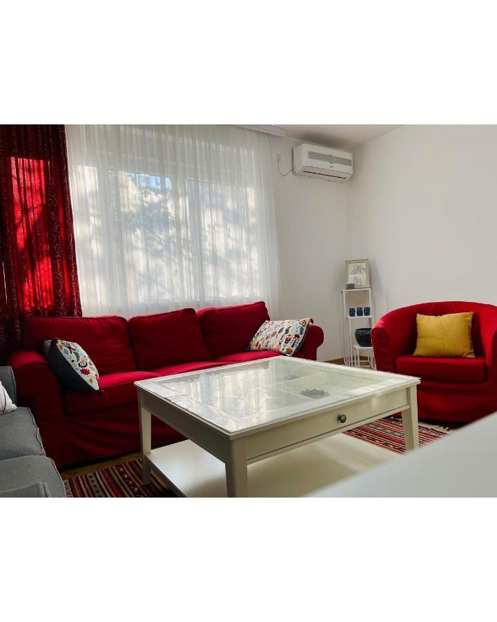 Апартаменты Apartman Jelena Сремска-Митровица Экстерьер фото